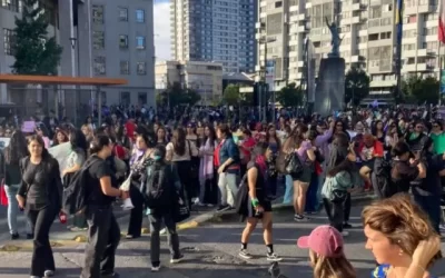 Mujeres marchan en Concepción y Temuco por 8M: No se aceptarán retrocesos